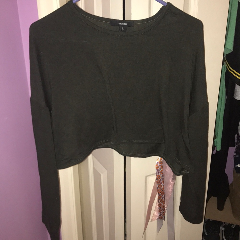 Long Sleeve Crop Top